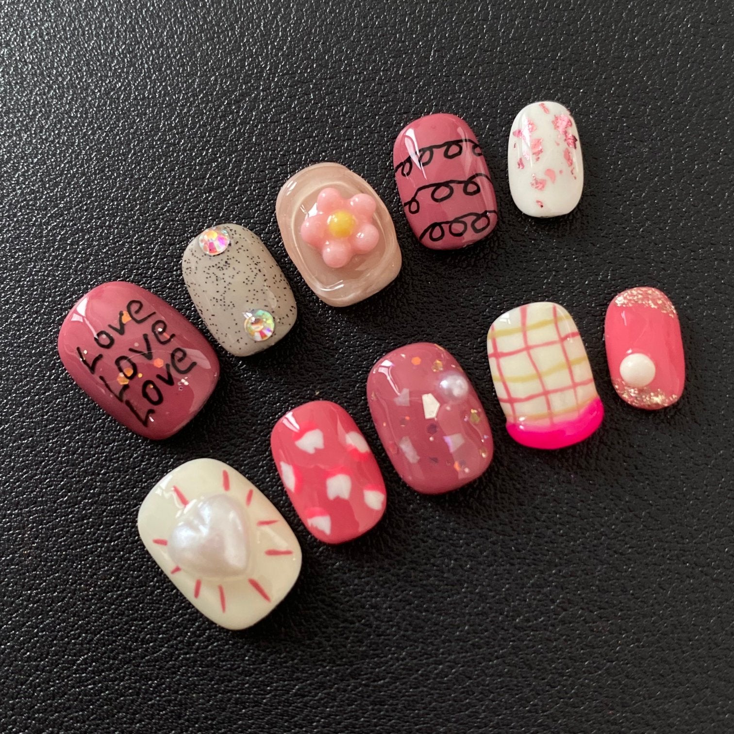 Short pink cute sweet style nails